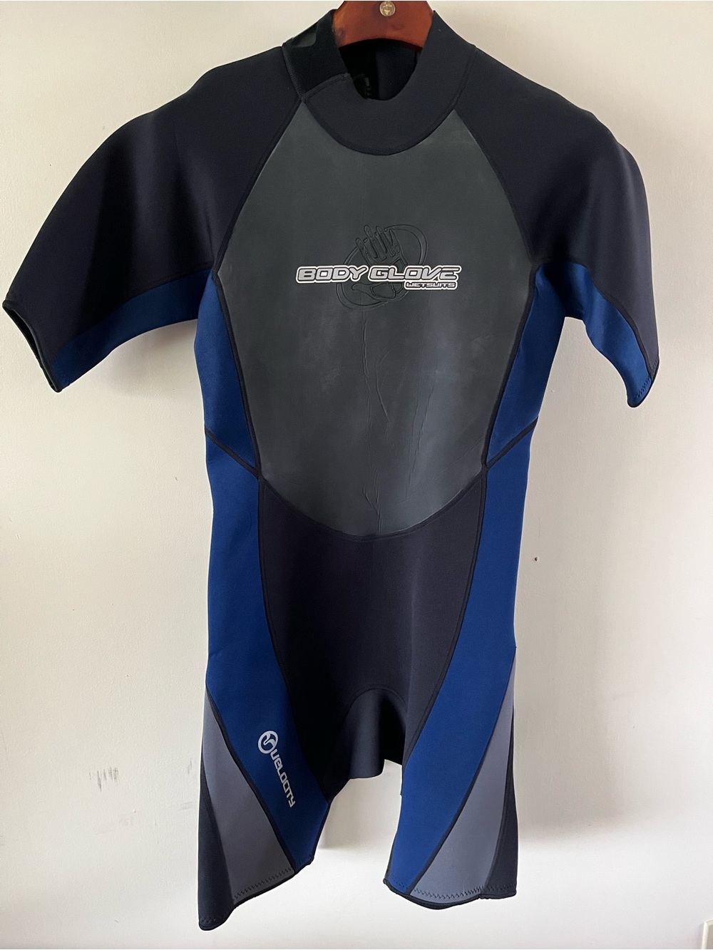 Body Glove Men’s Velocity 2mm shorty wetsuit sz XL